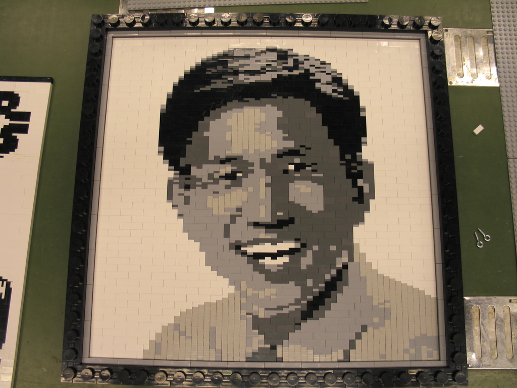 LEGO Artist Korean Dignitary Mosaic
