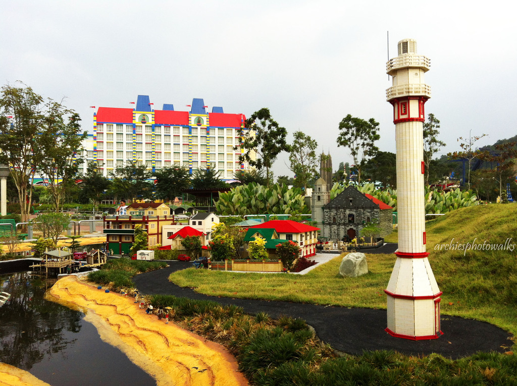 LEGO Artists Bolinao Lighthouse