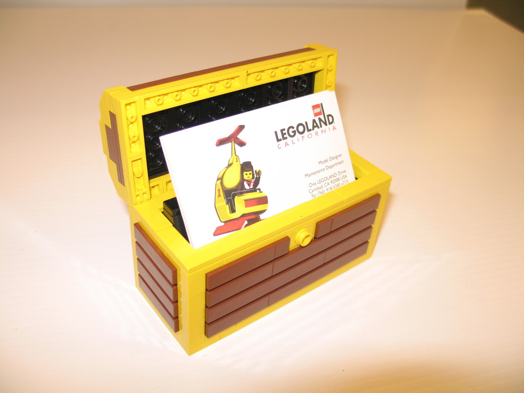 LEGO Artist Treasure Chest Business Card Holder